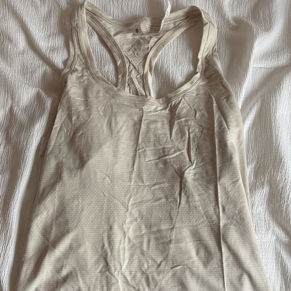 lululemon Swiftly Tech Racerback waist length Tank Top